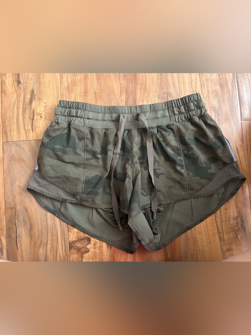 lululemon athletica Women's Camo Olive Green Athletic Shorts